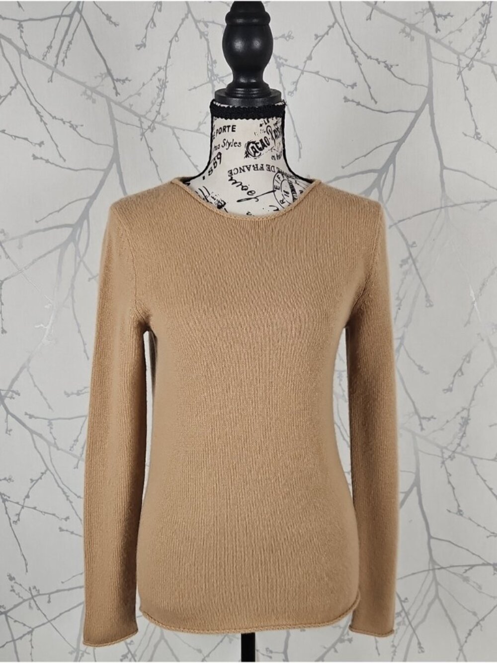 Theory Beige Camel 100% Cashmere Crewneck Sweater